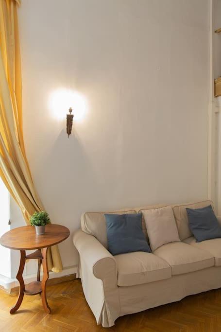 Strategic 2Br Apartment Florenz Exterior foto